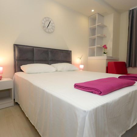 Apartments Milanovic Herceg Novi Esterno foto