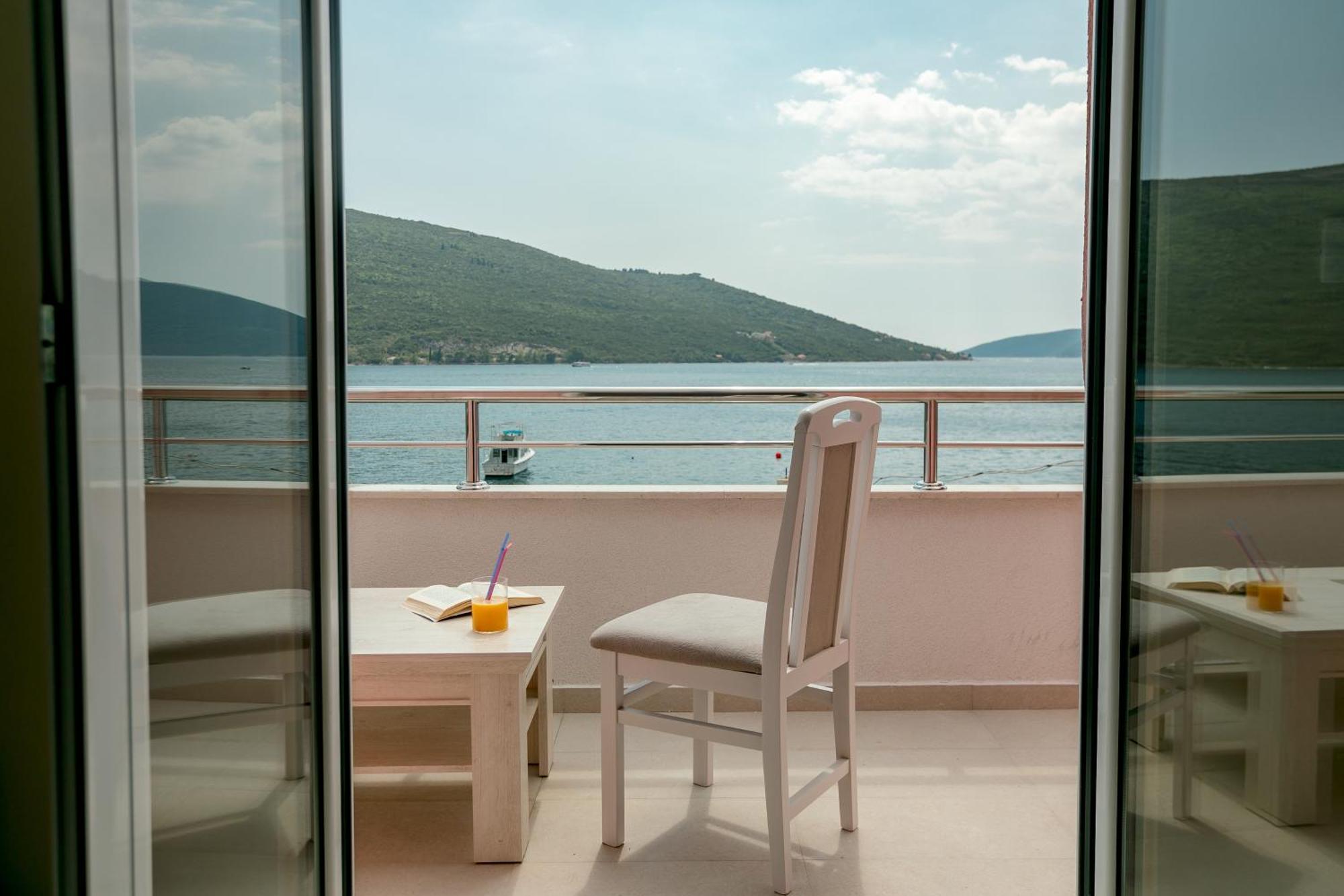 Apartments Milanovic Herceg Novi Camera foto