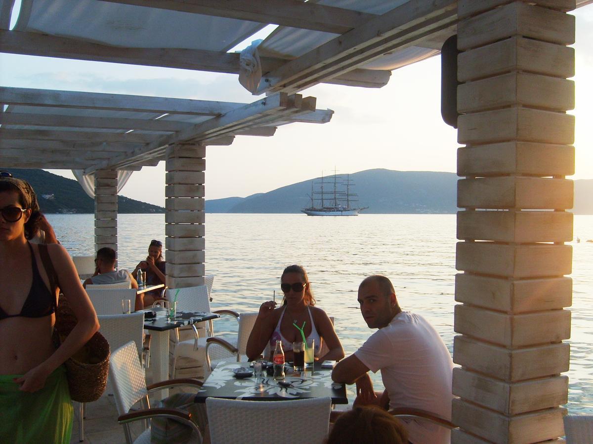 Apartments Milanovic Herceg Novi Esterno foto